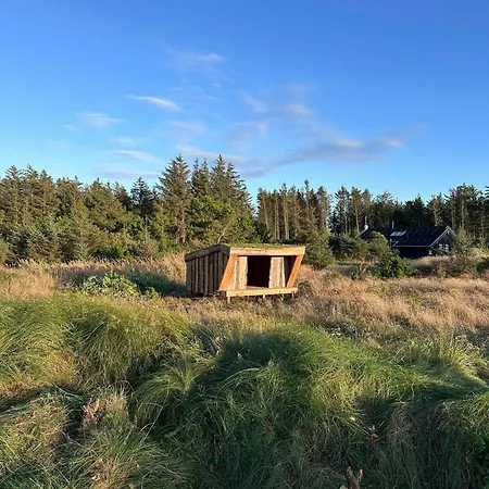 Nyaraló Grass-roofed Timber House Near And Blokhus *